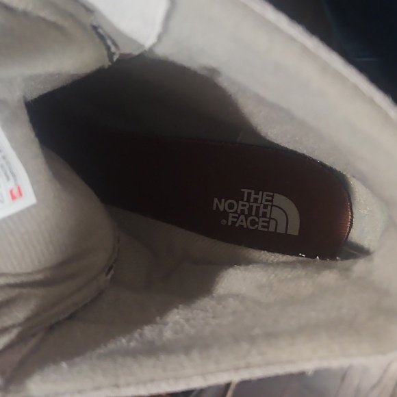 The North Face Ballard Lace II Like New Size 10.5. Leather Booties - Picture 7 of 7